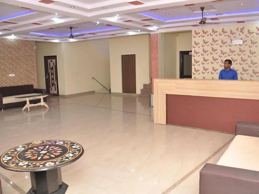 Oyo 24878 Hotel Aicon Palace Agra  2*, Agra (Uttar Pradesh) India