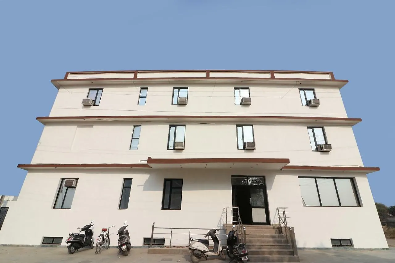 Oyo 24878 Hotel Aicon Palace Agra