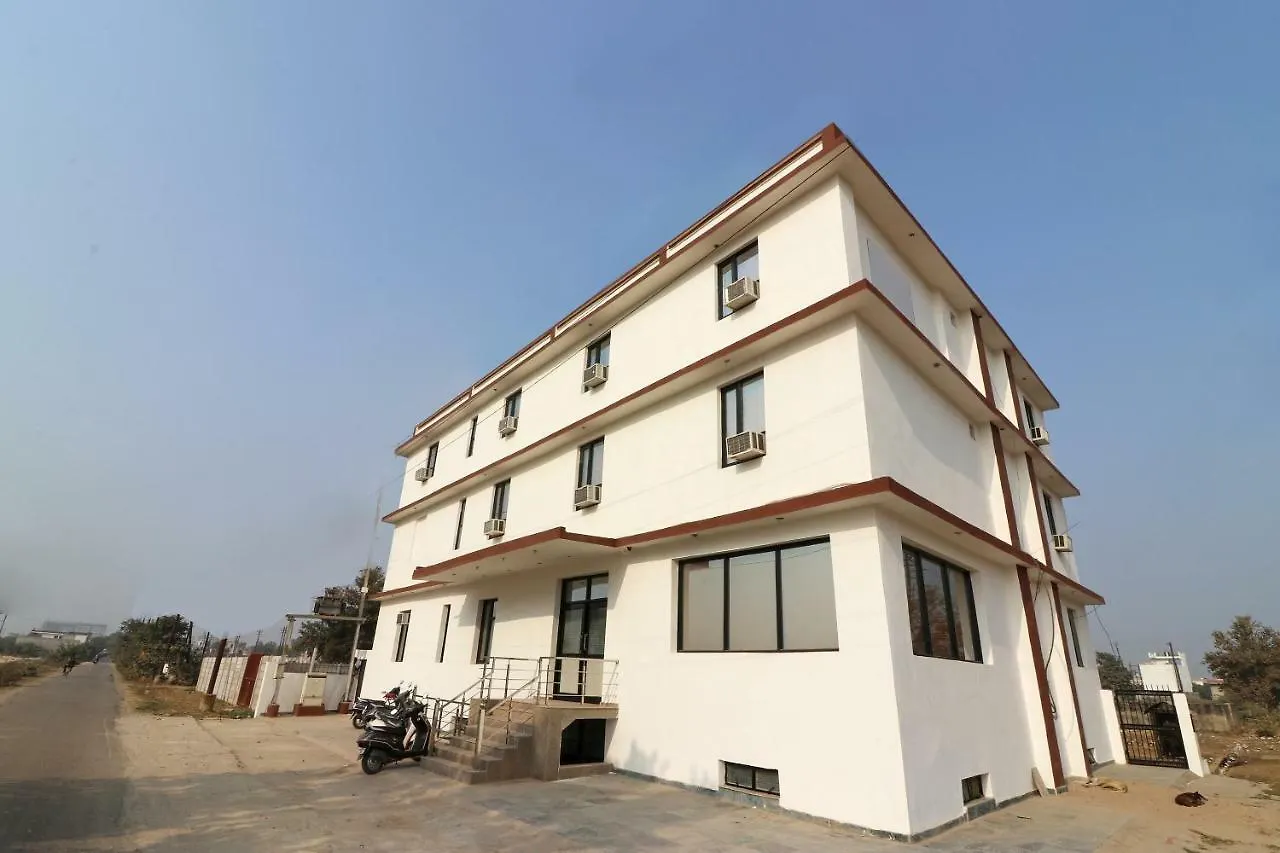 Oyo 24878 Hotel Aicon Palace Agra  2*, Agra (Uttar Pradesh) India