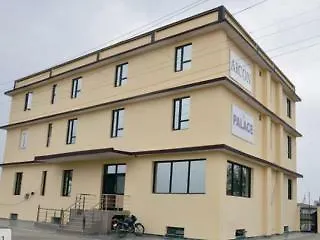 **  Oyo 24878 Hotel Aicon Palace Agra  India