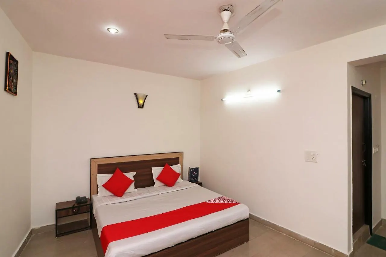 Oyo 24878 Hotel Aicon Palace Agra  Agra (Uttar Pradesh)