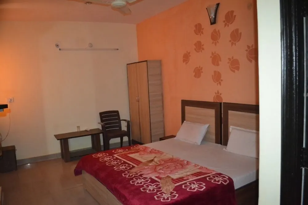 Oyo 24878 Hotel Aicon Palace Agra  Agra (Uttar Pradesh)